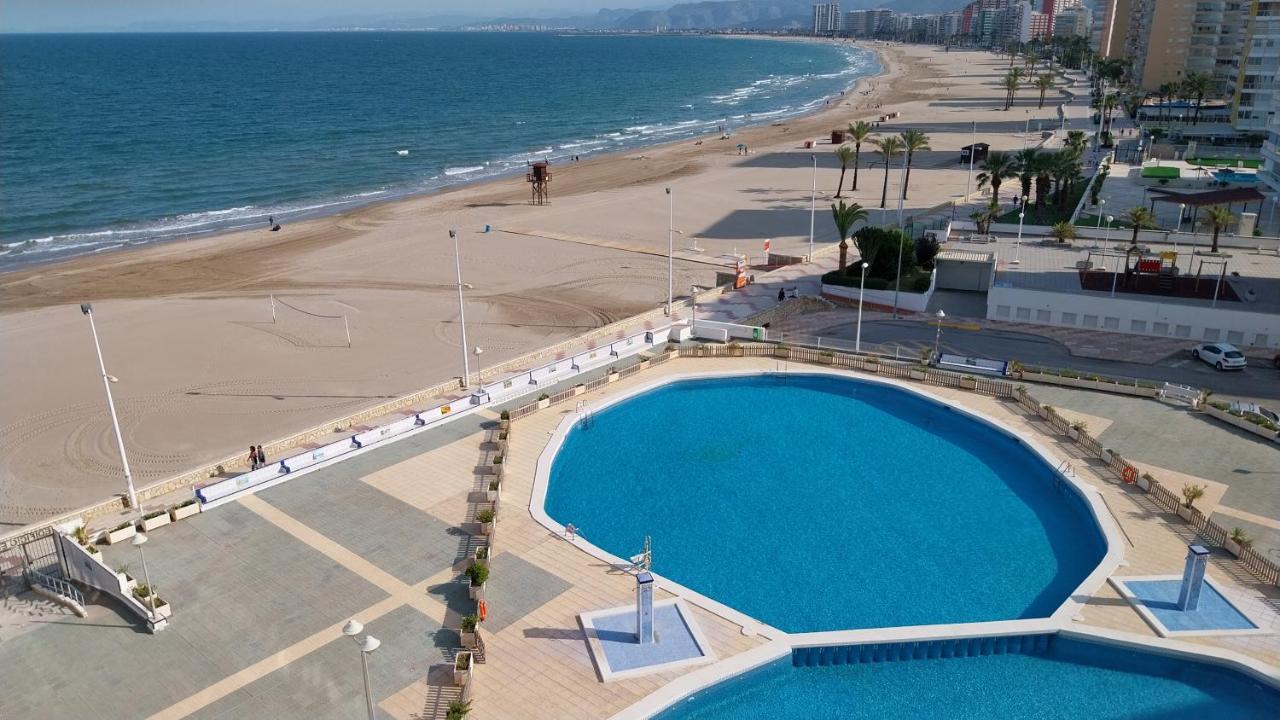 Apartment Pequeno Frente Al Mar Con Piscina Cullera