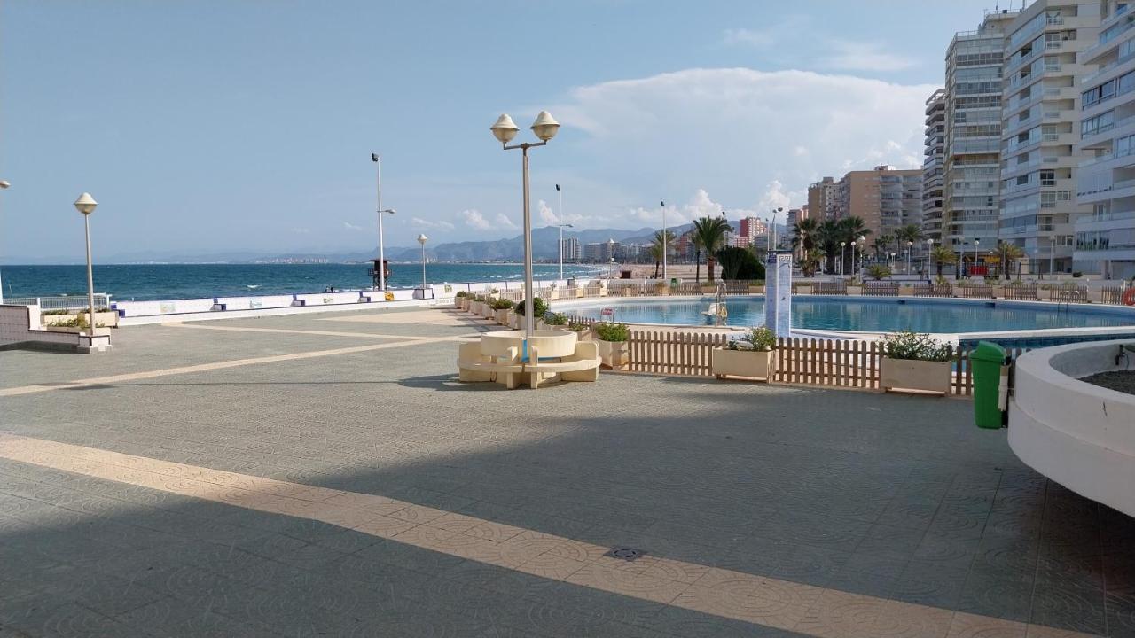 Appartamento Pequeno Frente Al Mar Con Piscina *